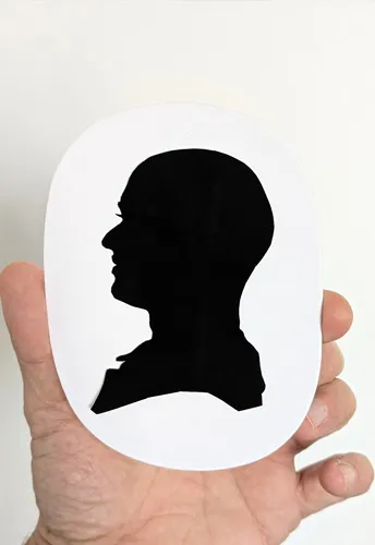 Silhouette découpée lors d'un événement prestigieux